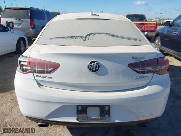 2018 Buick Regal Sportback Preferred II with VIN W04GM6SX9J1146810, listed as a IAAI auction lot 40689240 with NaN miles. Bid and sale history available at carsss.com. Image 16.