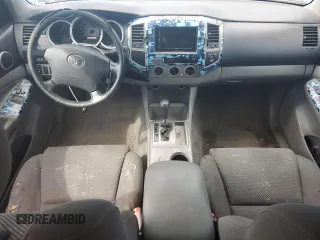 2007 Toyota Tacoma PreRunner z VIN 5TETU62N97Z456716, wystawiony jako Copart lot #61405415 z przebiegiem 266 757 mil mil oraz Czysty tytuł • Clean title. Historia ofert i sprzedaży dostępna na DreamBid. Obrazek 8.