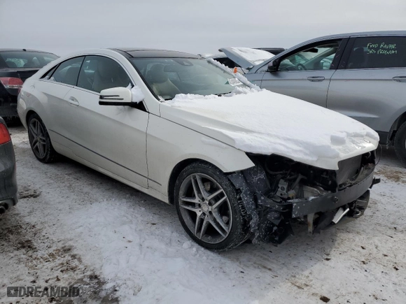 2015 Mercedes-Benz E-Class E 400 with VIN WDDKJ6HB7FF305277, listed as a Copart auction lot 45348885 with 135,896 mi miles and Salvage Title. Bid and sale history available at carsss.com. Image 4.