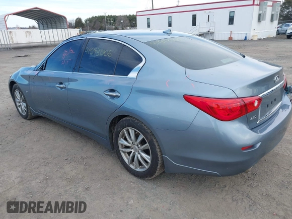 2015 Infiniti Q50 with VIN JN1BV7AR0FM392708, listed as a IAAI auction lot 41593006 with 109,066 mi miles. Bid and sale history available at carsss.com. Image 3.