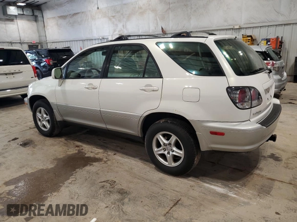 2003 Lexus RX 300 with VIN JTJHF10U030298982, listed as a Copart auction lot 61236885 with 232,276 mi miles and Non repairable. Bid and sale history available at DreamBid. Image 2.