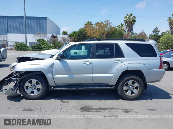 2005 Toyota 4Runner SR5 z VIN JTEZU14R158031515, wystawiony jako IAAI lot #42453430 z przebiegiem 114 071 mil mil oraz . Historia ofert i sprzedaży dostępna na DreamBid. Obrazek 14.