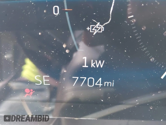 2024 Cadillac LYRIQ z VIN 1GYKPMRLXRZ141816, wystawiony jako IAAI lot #42113732 z przebiegiem 7 704 mil mil oraz . Historia ofert i sprzedaży dostępna na DreamBid. Obrazek 15.