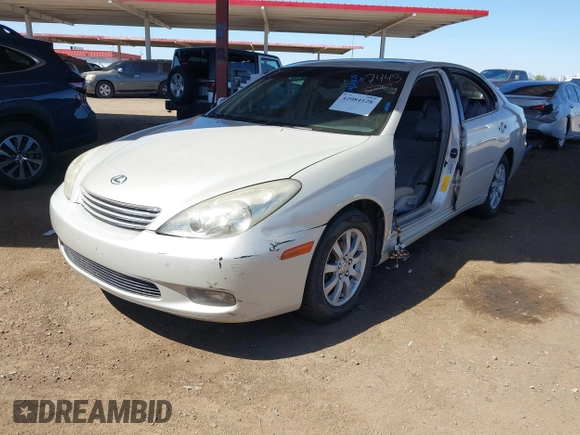 2002 Lexus ES 300 z VIN JTHBF30G220077671, wystawiony jako IAAI lot #42084128 z przebiegiem 143 975 mil mil oraz . Historia ofert i sprzedaży dostępna na DreamBid. Obrazek 2.