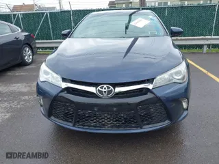 2016 Toyota Camry XLE with VIN 4T1BF1FK9GU600794, listed as a IAAI auction lot 42093868 with 312,083 mi miles. Bid and sale history available at carsss.com. Image 12.