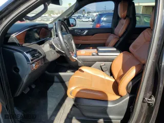 2019 Lincoln Navigator Reserve with VIN 5LMJJ2LT9KEL08933, listed as a Copart auction lot 47444895 with 61,856 mi miles and Salvage Title. Bid and sale history available at carsss.com. Image 7.