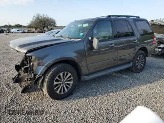2015 Ford Expedition XLT z VIN 1FMJU1HT1FEF19045, wystawiony jako Copart lot #53146575 z przebiegiem 170 896 mil mil oraz Szkoda całkowita • Salvage title. Historia ofert i sprzedaży dostępna na DreamBid. Obrazek 1.