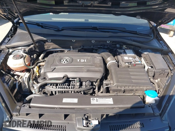 2019 Volkswagen Golf GTI S with VIN 3VW6T7AU1KM027863, listed as a IAAI auction lot 41782997 with 91,652 mi miles. Bid and sale history available at carsss.com. Image 10.