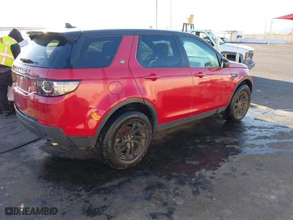 2016 Land Rover Discovery Sport HSE with VIN SALCR2BG3GH554792, listed as a IAAI auction lot 41841374 with 51,017 mi miles. Bid and sale history available at carsss.com. Image 4.