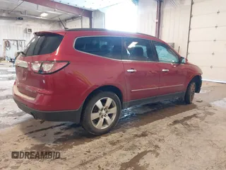 2014 Chevrolet Traverse LTZ z VIN 1GNKRJKD8EJ210990, wystawiony jako IAAI lot #41655601 z przebiegiem 218 804 mil mil oraz . Historia ofert i sprzedaży dostępna na DreamBid. Obrazek 4.
