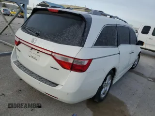 2012 Honda Odyssey Touring with VIN 5FNRL5H91CB047042, listed as a Copart auction lot 82248004 with 123,445 mi miles and Salvage Title. Bid and sale history available at carsss.com. Image 3.