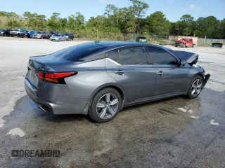 2020 Nissan Altima 2.5 SV with VIN 1N4BL4DV5LC277765, listed as a Copart auction lot 52359605 with 101,210 mi miles and Non Repairable. Bid and sale history available at carsss.com. Image 3.