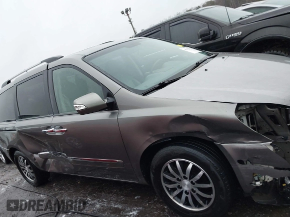 2011 Kia Sedona EX with VIN KNDMH4C71B6396661, listed as a IAAI auction lot 41412771 with 175,192 mi miles. Bid and sale history available at carsss.com. Image 13.