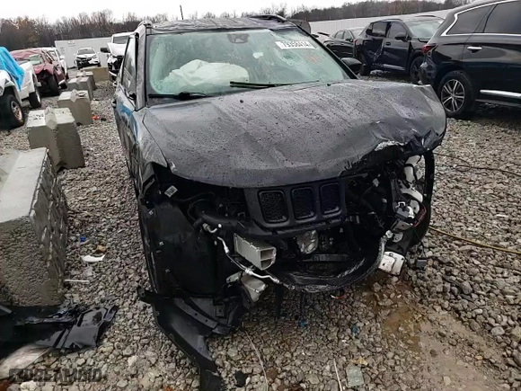 2019 Jeep Compass Latitude with VIN 3C4NJCBB9KT500117, listed as a Copart auction lot 79358414 with 43,605 mi miles and Non Repairable. Bid and sale history available at carsss.com. Image 15.