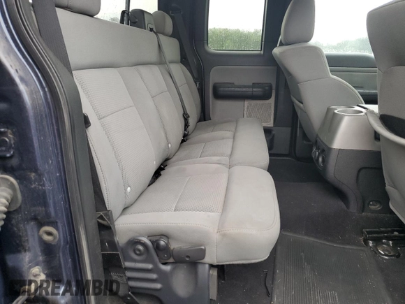 2004 Ford F-150 XLT with VIN 1FTPX14574NA86244, listed as a Copart auction lot 62428965 with 221,821 mi miles and Clean title. Bid and sale history available at DreamBid. Image 10.