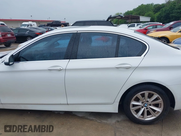 2014 BMW 5 Series 528i with VIN WBA5A5C5XED512045, listed as a IAAI auction lot 42152735 with 180,168 mi miles. Bid and sale history available at carsss.com. Image 14.