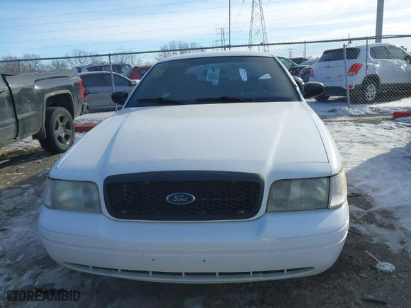 2008 Ford Police Interceptor with VIN 2FAHP71V08X111880, listed as a IAAI auction lot 41368801 with 192,155 mi miles. Bid and sale history available at carsss.com. Image 12.