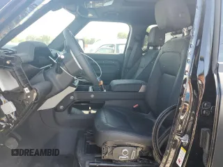 2024 Land Rover Defender X-Dynamic SE with VIN SALE2FEU1R2334322, listed as a Copart auction lot 61026585 with 6,280 mi miles and Non repairable. Bid and sale history available at DreamBid. Image 7.