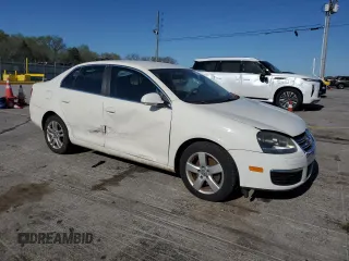 2007 Volkswagen Jetta 2.5 with VIN 3VWRF71K07M102496, listed as a Copart auction lot 52009455 with 274,024 mi miles and Clean title. Bid and sale history available at DreamBid. Image 4.