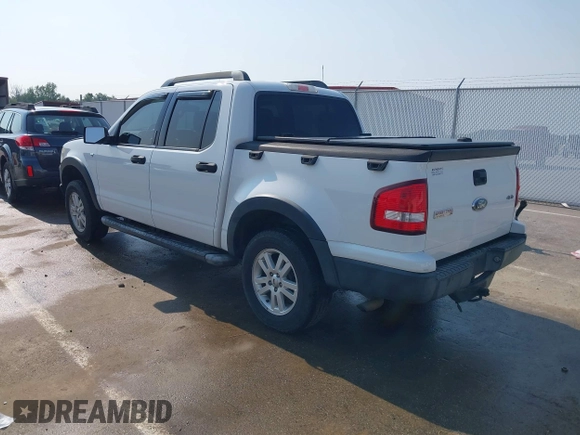2007 Ford Explorer Sport Trac XLT with VIN 1FMEU51897UA51569, listed as a IAAI auction lot 42383925 with 175,114 mi miles and . Bid and sale history available at DreamBid. Image 3.
