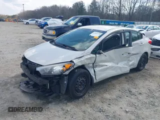 2015 Kia Forte LX with VIN KNAFK4A68F5364092, listed as a IAAI auction lot 41812358 with 100,682 mi miles. Bid and sale history available at carsss.com. Image 6.
