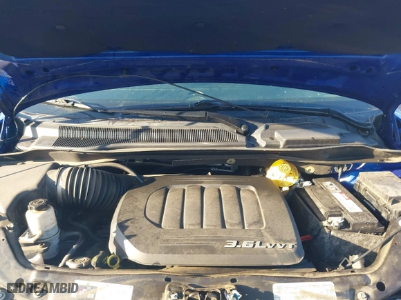 2018 Dodge Grand Caravan SE with VIN 2C4RDGBG8JR363409, listed as a IAAI auction lot 41129214 with 101,143 mi miles. Bid and sale history available at carsss.com. Image 10.