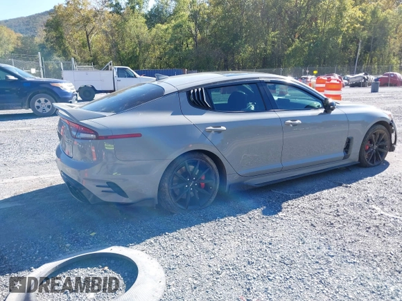 2022 Kia Stinger GT2 with VIN KNAE55LC8N6105316, listed as a IAAI auction lot 40491088 with 54,503 mi miles and . Bid and sale history available at DreamBid. Image 4.