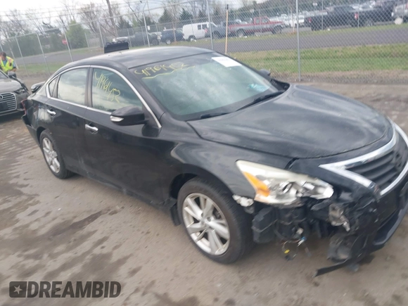 2013 Nissan Altima S with VIN 1N4AL3AP0DC911299, listed as a IAAI auction lot 41961452 with 209,601 mi miles and . Bid and sale history available at DreamBid. Image 1.