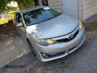 2012 Toyota Camry L with VIN 4T1BF1FK3CU087665, listed as a IAAI auction lot 41996675 with 220,465 mi miles. Bid and sale history available at carsss.com. Image 1.