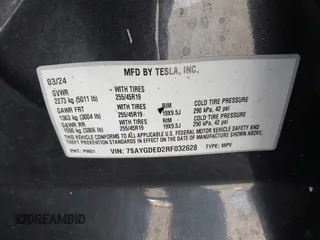 2024 Tesla Model Y z VIN 7SAYGDED2RF032628, wystawiony jako IAAI lot #42507569 z przebiegiem 22 845 mil mil oraz . Historia ofert i sprzedaży dostępna na DreamBid. Obrazek 9.