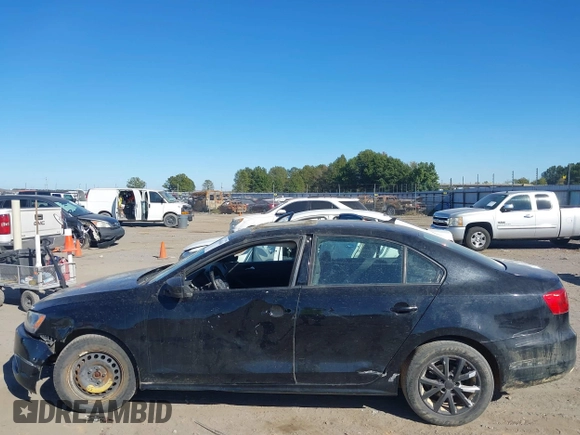 2012 Volkswagen Jetta SE with VIN 3VWDX7AJ1CM389176, listed as a IAAI auction lot 40603684 with 114,047 mi miles and . Bid and sale history available at DreamBid. Image 15.