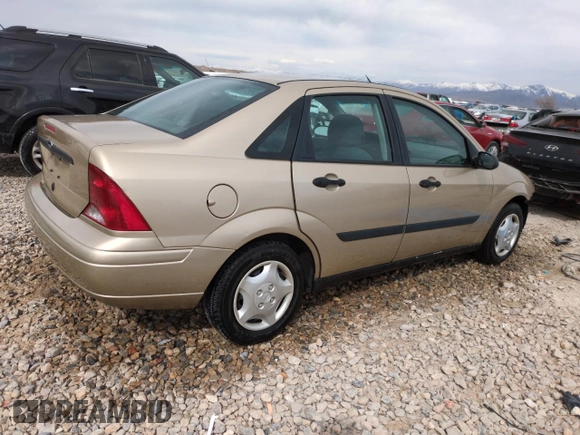 2002 Ford Focus LX with VIN 1FAFP33P62W281257, listed as a Copart auction lot 50609535 with 158,684 mi miles and Salvage Title. Bid and sale history available at carsss.com. Image 3.
