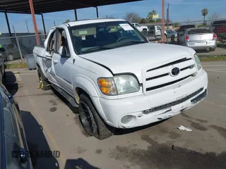 2004 Toyota Tundra Ltd with VIN 5TBET38114S456399, listed as a IAAI auction lot 41610280 with 193,550 mi miles. Bid and sale history available at carsss.com. Image 1.
