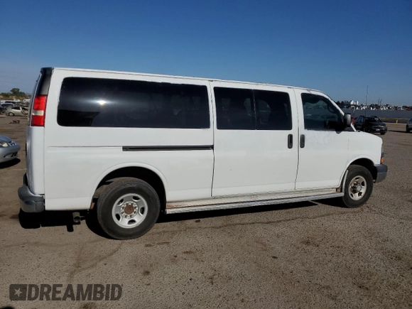2008 Chevrolet Express Passenger with VIN 1GAHG39K881219176, listed as a Copart auction lot 63351815 with 232,917 mi miles and Clean title. Bid and sale history available at DreamBid. Image 3.