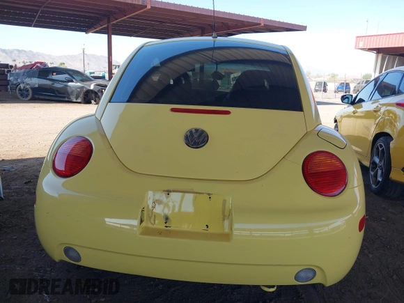 1999 Volkswagen Beetle GLS with VIN 3VWCA21C7XM472490, listed as a IAAI auction lot 42347430 with 157,911 mi miles and . Bid and sale history available at DreamBid. Image 15.