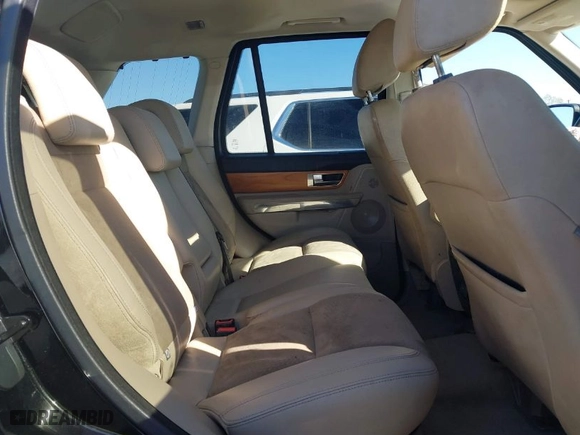 2010 Land Rover Range Rover Sport HSE LUX with VIN SALSK2D44AA235100, listed as a IAAI auction lot 41410672 with 143,966 mi miles. Bid and sale history available at carsss.com. Image 8.