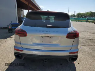 2018 Porsche Cayenne with VIN WP1AA2A22JKA06822, listed as a Copart auction lot 63078125 with 48,446 mi miles and Clean title. Bid and sale history available at DreamBid. Image 6.