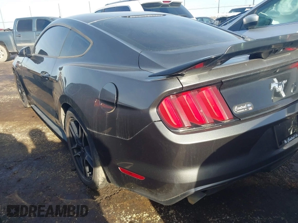 2016 Ford Mustang V6 with VIN 1FA6P8AM6G5224589, listed as a IAAI auction lot 41093863 with 92,571 mi miles and . Bid and sale history available at carsss.com. Image 3.