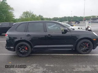 2008 Porsche Cayenne GTS с VIN WP1AD29P18LA75240, выставлен на аукционе IAAI как лот 42324346 с пробегом 160 161 миль миль и . История ставок и продаж доступна на DreamBid. Изображение 13.