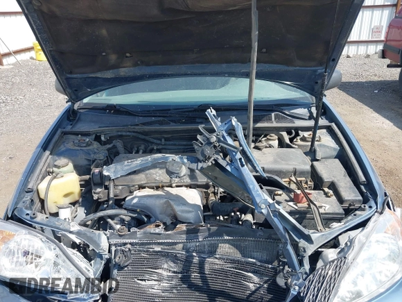 2004 Toyota Camry LE z VIN JTDBE32K140260522, wystawiony jako IAAI lot #42476400 z przebiegiem 152 466 mil mil oraz . Historia ofert i sprzedaży dostępna na DreamBid. Obrazek 10.