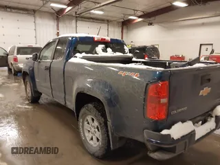 2020 Chevrolet Colorado 4WD Work Truck with VIN 1GCHTBEA5L1114663, listed as a IAAI auction lot 41620270 with 84,381 mi miles. Bid and sale history available at carsss.com. Image 3.