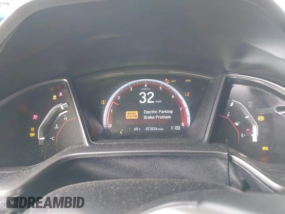 2020 Honda Civic Si z VIN 2HGFC1E52LH702933, wystawiony jako IAAI lot #42241093 z przebiegiem 73 026 mil mil oraz . Historia ofert i sprzedaży dostępna na DreamBid. Obrazek 7.