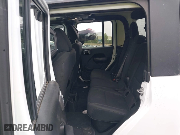 2020 Jeep Gladiator Sport S with VIN 1C6HJTAG9LL194454, listed as a IAAI auction lot 42430339 with 90,461 mi miles and . Bid and sale history available at DreamBid. Image 8.