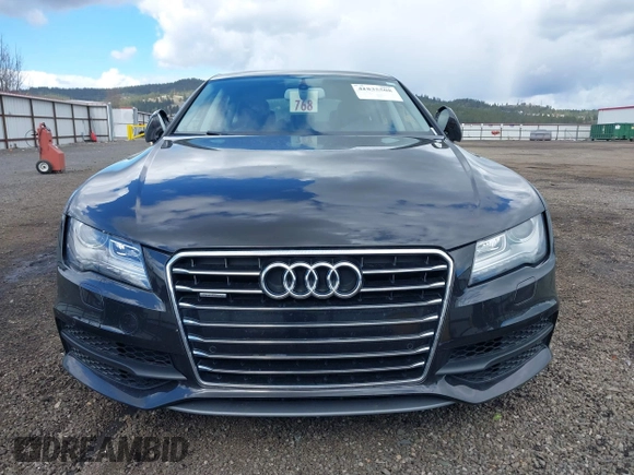2014 Audi A7 3.0 Prestige with VIN WAU2GAFC4EN128180, listed as a IAAI auction lot 41835508 with 81,265 mi miles. Bid and sale history available at carsss.com. Image 12.