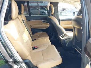 2016 Volvo XC90 T6 Momentum z VIN YV4A22PK7G1069884, wystawiony jako IAAI lot #42247951 z przebiegiem 116 640 mil mil oraz . Historia ofert i sprzedaży dostępna na DreamBid. Obrazek 8.