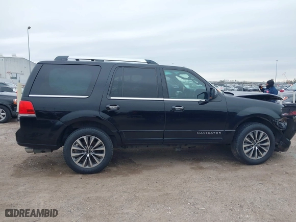 2016 Lincoln Navigator Select with VIN 5LMJJ2HT3GEL05459, listed as a IAAI auction lot 41642906 with 53,459 mi miles. Bid and sale history available at carsss.com. Image 13.