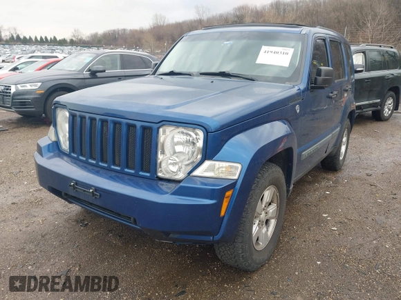 2009 Jeep Liberty Sport with VIN 1J8GN28K39W522495, listed as a IAAI auction lot 41940310 with 175,574 mi miles. Bid and sale history available at carsss.com. Image 2.