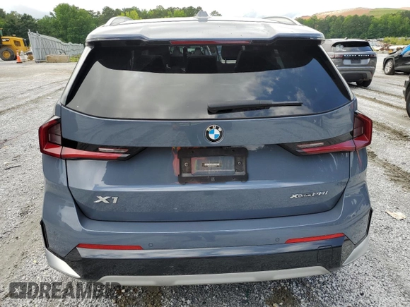 2023 BMW X1 xDrive28i with VIN WBX73EF08P5W51452, listed as a Copart auction lot 58420175 with 30,404 mi miles and Salvage title. Bid and sale history available at DreamBid. Image 6.