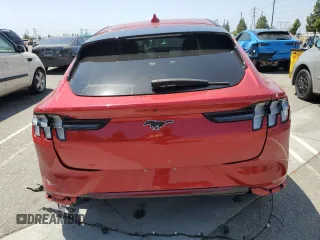 2022 Ford Mustang Mach-E Select с VIN 3FMTK1RM3NMA29169, выставлен на аукционе Copart как лот 61686905 с пробегом 27 707 миль миль и Списание • Salvage title. История ставок и продаж доступна на DreamBid. Изображение 6.