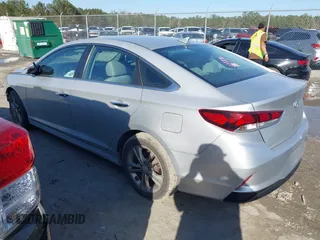 2018 Hyundai Sonata SEL with VIN 5NPE34AFXJH637053, listed as a IAAI auction lot 41723294 with 47,574 mi miles and . Bid and sale history available at carsss.com. Image 3.